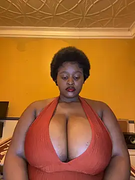 Snapshot of KnockoutBestie chatting on December 2025 08:04:02 PM KnockoutBestie online show from December 2025 08:04:02 PM