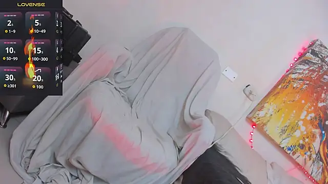 Snapshot of MissCarolinne chatting on March 2026 07:54:02 AM MissCarolinne online show from March 2026 07:54:02 AM