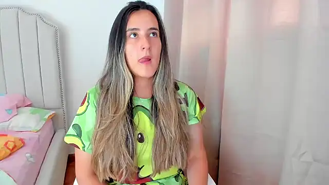 Hanna86 online show from September 2025 01:34:01 PM