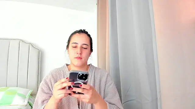 Hanna86 online show from June 2026 04:55:01 PM