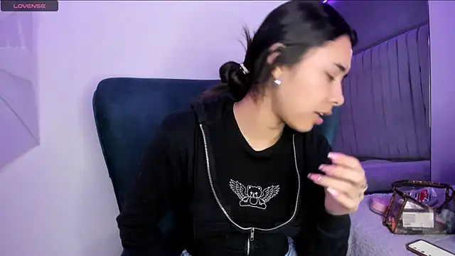 AmyOlimpo online show from January 2025 03:55:02 AM