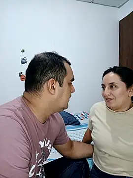 Angeelus2 online show from November 2025 03:57:02 PM