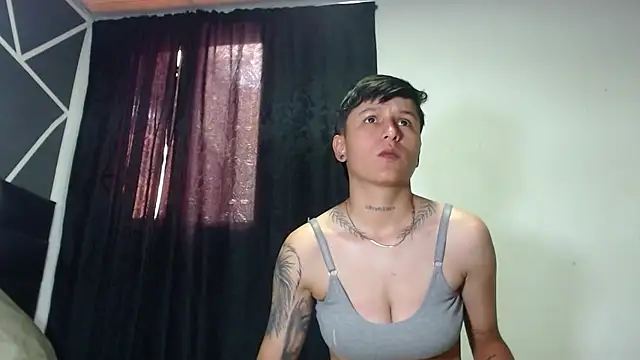 Snapshot of Tamarahryan chatting on February 2025 06:23:02 PM Tamarahryan online show from February 2025 06:23:02 PM