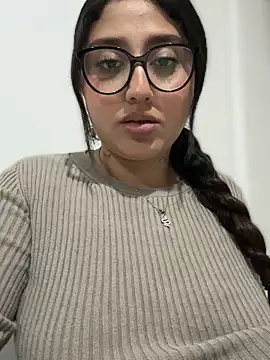 croftsmila online show from February 2025 04:37:02 AM