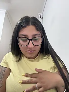 croftsmila online show from November 2025 12:09:01 AM