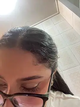 croftsmila online show from May 2026 11:56:01 PM
