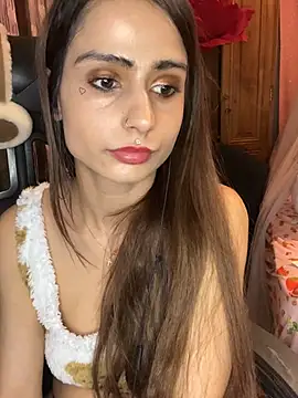 LaPetitechienne1 online show from February 2025 07:23:01 PM