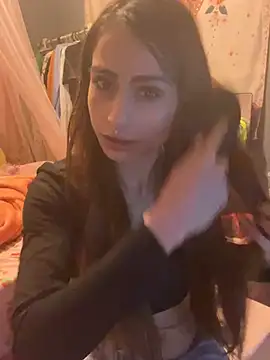 LaPetitechienne1 online show from February 2025 09:14:01 PM