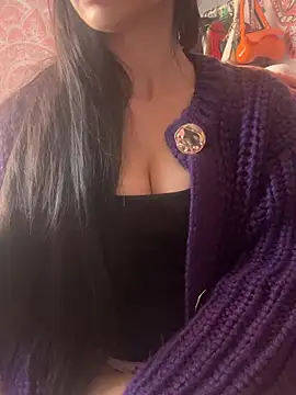 LaPetitechienne1 online show from April 2026 01:41:01 PM