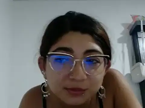 esteni online show from December 2024 05:38:02 AM