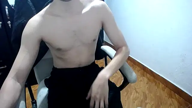 Snapshot of SexAegons chatting on March 2025 05:44:01 AM SexAegons online show from March 2025 05:44:01 AM