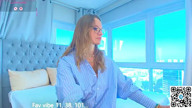 Milf Tea online show from May 2026 11:26:02 AM
