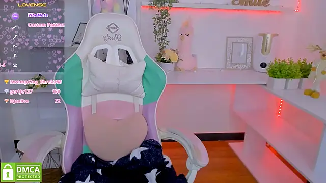 Katia Kim online show from February 2025 09:28:01 AM