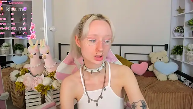 Katia Kim online show from May 2026 05:25:02 AM