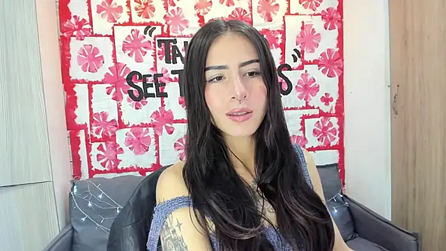 Snapshot of Mhelanny2 chatting on February 2025 12:04:01 AM Mhelanny2 online show from February 2025 12:04:01 AM