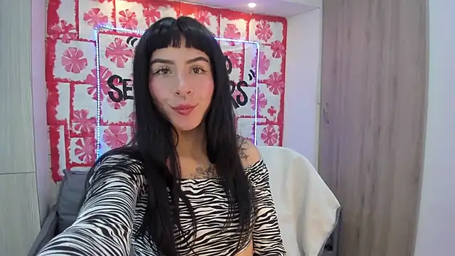 Snapshot of Mhelanny2 chatting on March 2025 11:51:01 AM Mhelanny2 online show from March 2025 11:51:01 AM