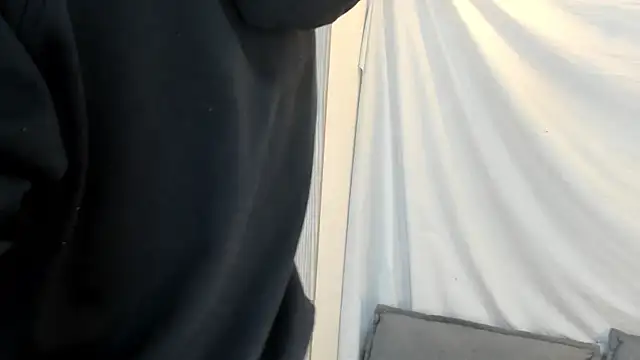 Mhelanny2 online show from March 2026 05:23:02 PM