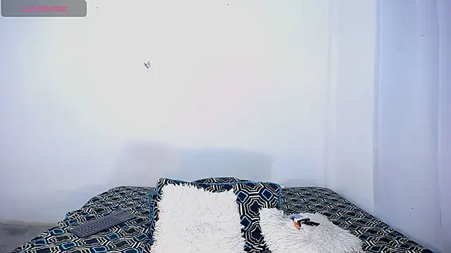 MIA luxce29 online show from May 2026 02:17:02 AM