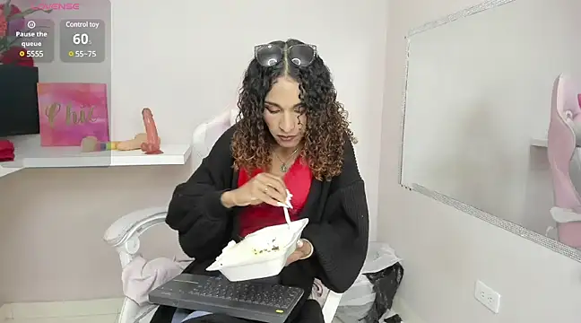 StefanyMiler online show from February 2025 09:38:01 AM