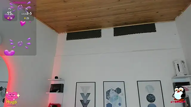 cristal  hot 1 online show from February 2025 10:20:02 AM