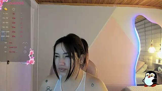 Snapshot of cristal__hot_1 chatting on June 2026 05:01:01 AM cristal hot 1 online show from June 2026 05:01:01 AM