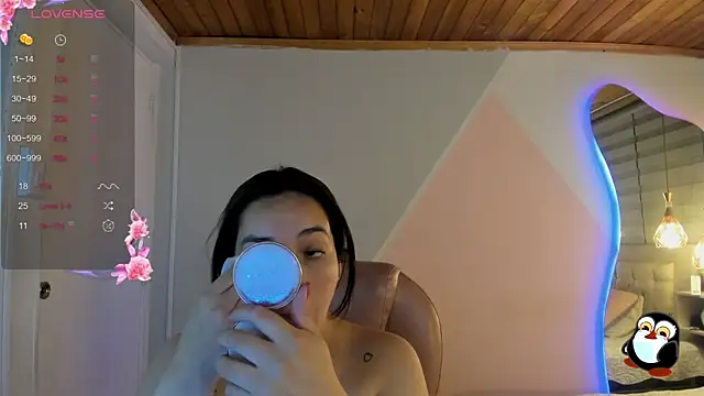 Snapshot of cristal__hot_1 chatting on July 2026 05:00:01 AM cristal hot 1 online show from July 2026 05:00:01 AM