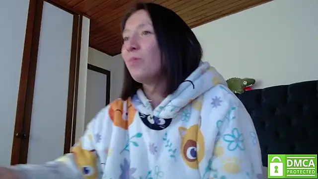 Sophi Cute online show from December 2024 02:32:01 PM