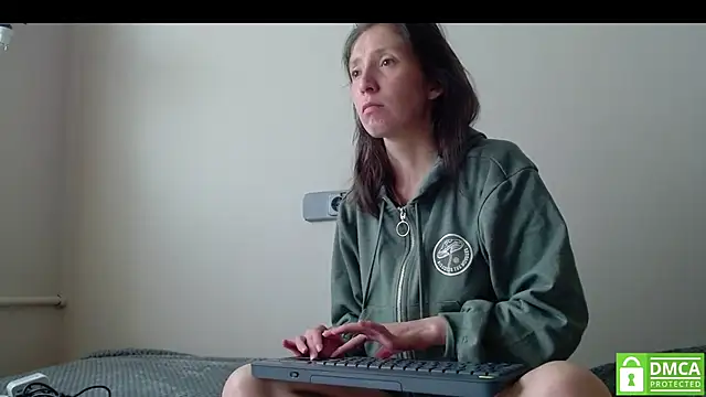 Sophi Cute online show from September 2025 10:42:01 AM