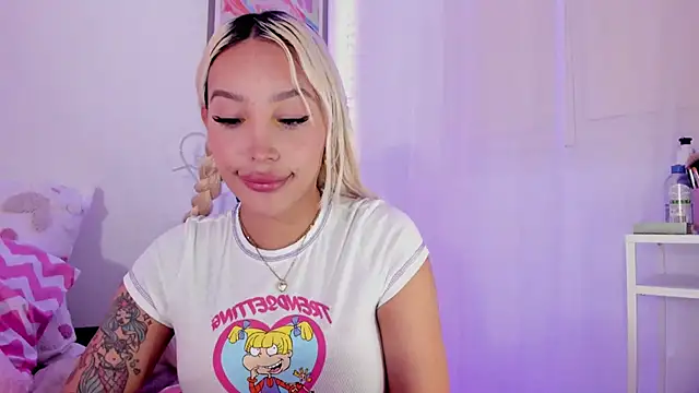  viioletweekend  online show from March 2025 05:29:01 PM