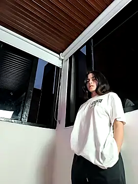 Sam Sara online show from March 2025 11:16:02 PM