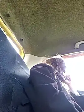 Sam Sara online show from April 2026 12:43:01 PM