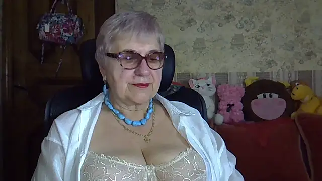 SweetCherry27 online show from December 2025 05:15:02 AM