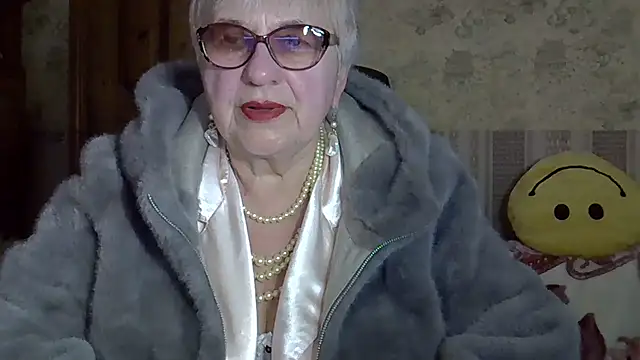 SweetCherry27 online show from April 2026 04:34:02 PM