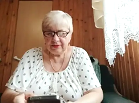 SweetCherry27 online show from June 2026 03:53:01 PM