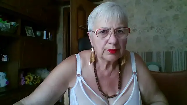 SweetCherry27 online show from July 2026 11:39:02 AM