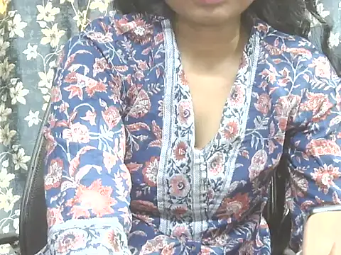 Supriya201 online show from July 2026 03:18:02 PM
