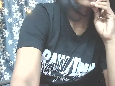 Supriya201 online show from July 2026 02:26:02 PM