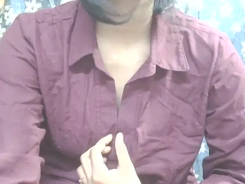 Supriya201 online show from August 2026 03:36:01 PM
