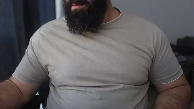 hugemachohandsome online show from June 2026 05:56:01 AM