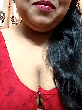 Snapshot of Sophiaboudi chatting on January 2025 05:37:01 PM Sophiaboudi online show from January 2025 05:37:01 PM