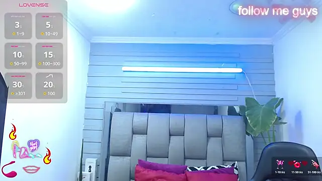 evelin zaens online show from July 2026 05:58:02 AM
