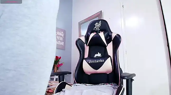 RebeccaSexx online show from January 2025 08:18:01 PM