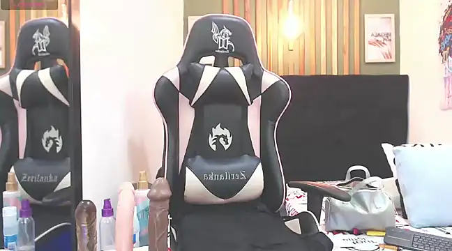 RebeccaSexx online show from February 2025 10:07:02 PM