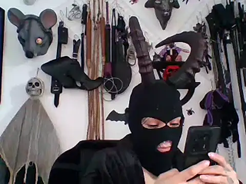 Snapshot of FeticheMacabre chatting on May 2026 02:57:02 PM FeticheMacabre online show from May 2026 02:57:02 PM