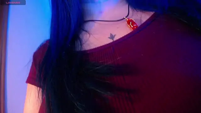 alicia moom online show from November 2025 07:47:01 PM