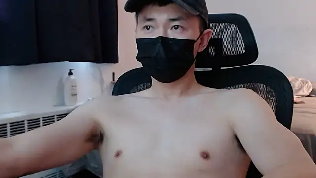 Snapshot of twbobo00715 chatting on January 2025 05:22:02 PM twbobo00715 online show from January 2025 05:22:02 PM