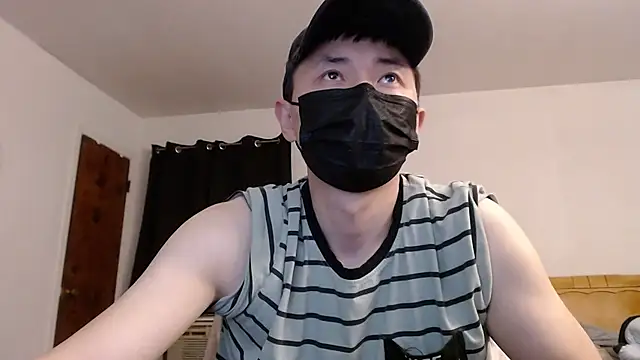 Snapshot of twbobo00715 chatting on January 2026 11:09:01 PM twbobo00715 online show from January 2026 11:09:01 PM