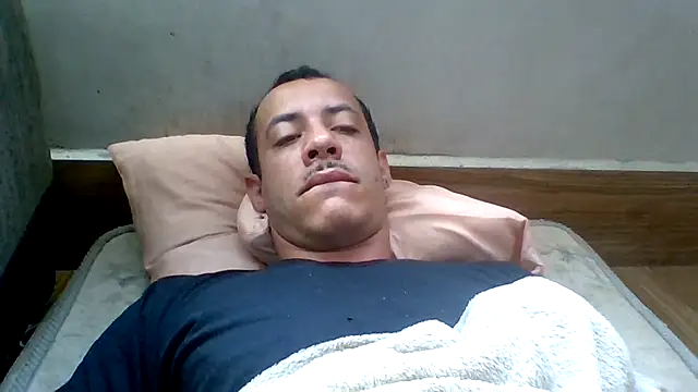 MachoScorpionCaralho online show from May 2026 10:45:02 AM