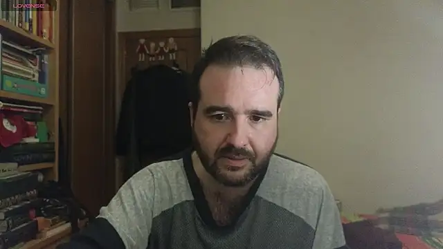 curiosillo83 online show from March 2025 09:26:02 PM