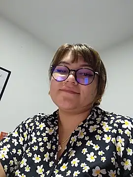 Sakura 0505 online show from October 2025 10:39:01 PM